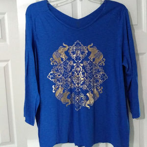 crown & ivy Tops - Crown & Ivy Colbalt Blue 3/4 Sleeve Elephant Top crown & ivy Tops - Crown & Ivy Colbalt Blue 3/4 Sleeve Elephant Top